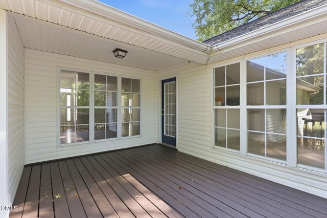 1219 Waterford Green Drive, Apex, NC 27502