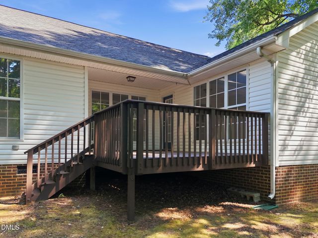 1219 Waterford Green Drive, Apex, NC 27502