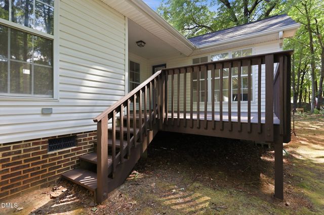 1219 Waterford Green Drive, Apex, NC 27502