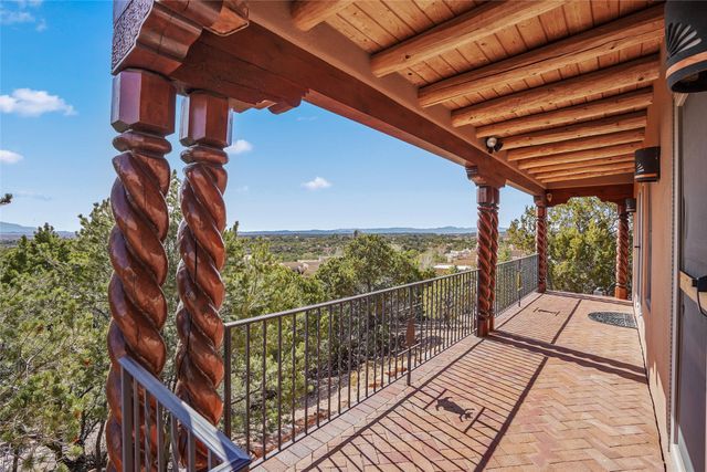 1060 BISHOPS LODGE, Santa Fe, NM 87501