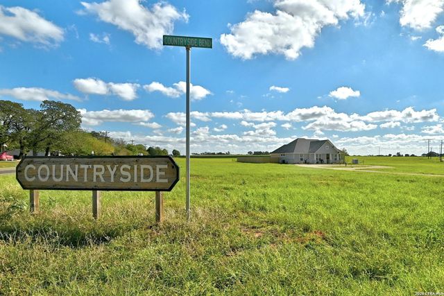 1302 COUNTRYSIDE BND, Fredericksburg, TX 78624