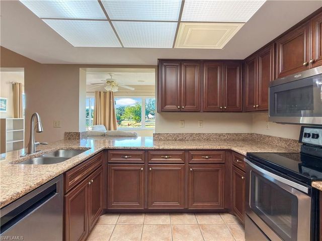 1232 Haddington CIR 65, Sun City Center, FL 33573