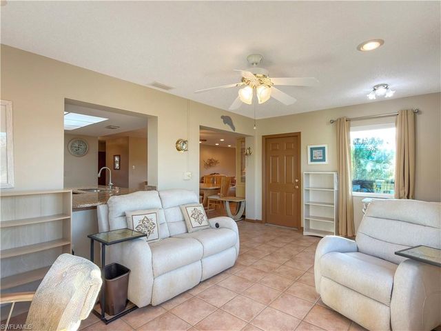 1232 Haddington CIR 65, Sun City Center, FL 33573