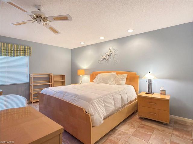 1232 Haddington CIR 65, Sun City Center, FL 33573