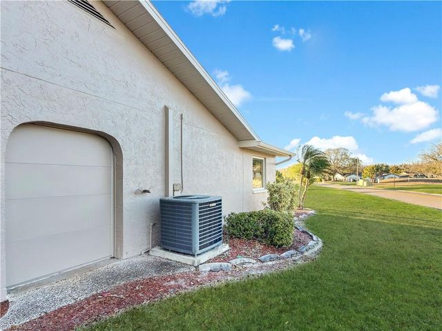 1232 Haddington CIR 65, Sun City Center, FL 33573