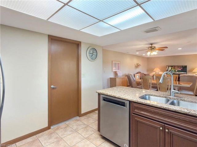 1232 Haddington CIR 65, Sun City Center, FL 33573