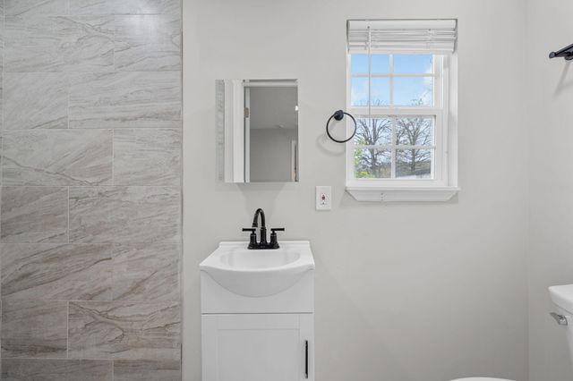 1240 Wheeler Avenue, Chattanooga, TN 37406