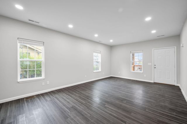 1240 Wheeler Avenue, Chattanooga, TN 37406