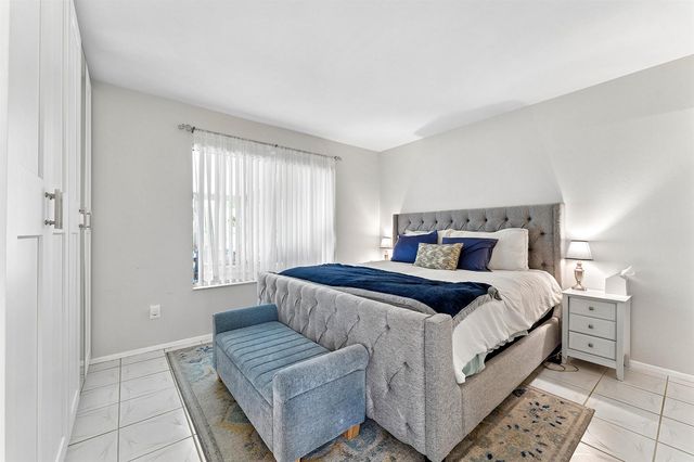 1382 SE Rivergreen Circle, Port St. Lucie, FL 34952