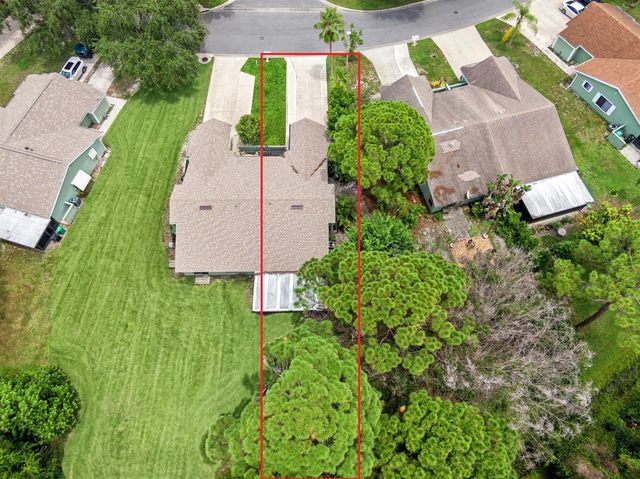 1382 SE Rivergreen Circle, Port St. Lucie, FL 34952