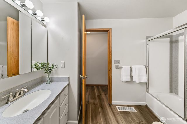 13822 SE 163rd Street, Renton, WA 98058
