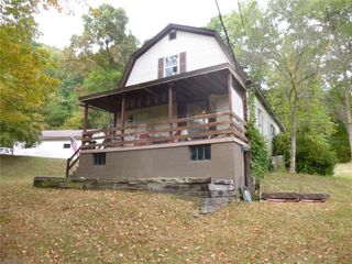 884 Bocktown Rd, Moon/crescent Twp, PA 15046