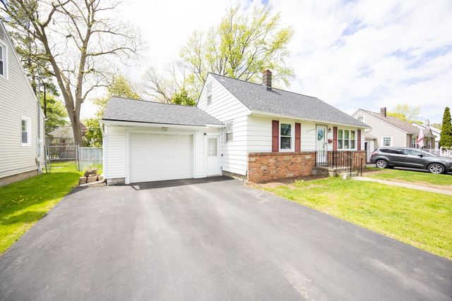 127 Newton Road, Greece, NY 14626