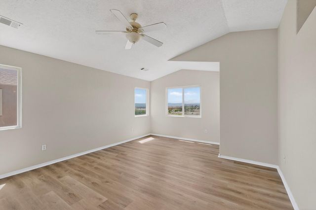2448 Violeta Circle SE, Rio Rancho, NM 87124