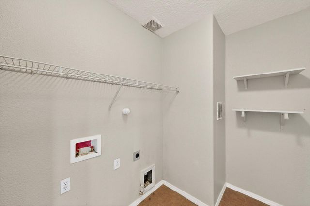 2448 Violeta Circle SE, Rio Rancho, NM 87124