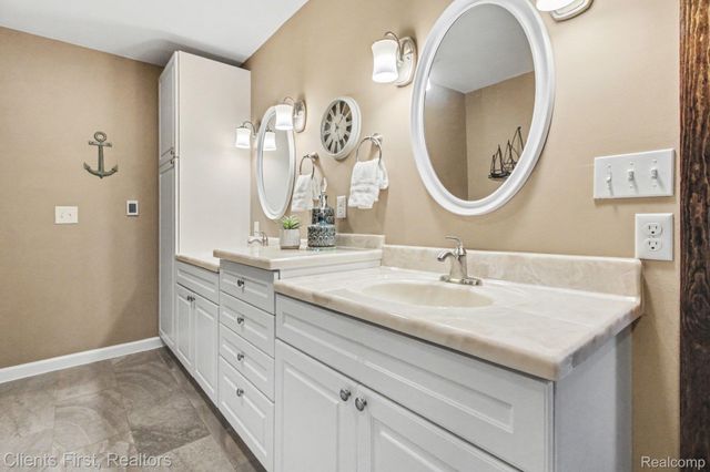 259 Wing Court, Northville, MI 48167