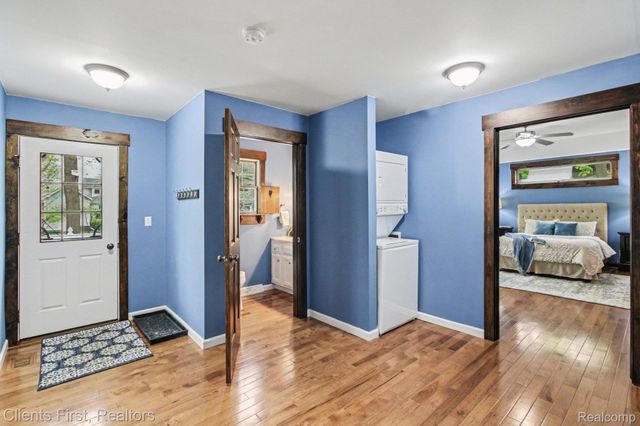 259 Wing Court, Northville, MI 48167