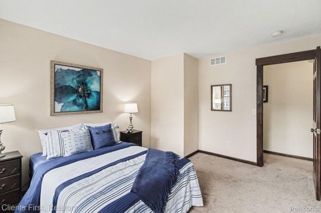 259 Wing Court, Northville, MI 48167