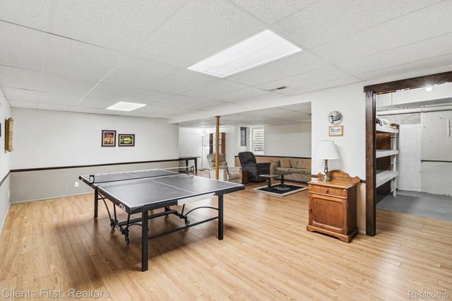 259 Wing Court, Northville, MI 48167