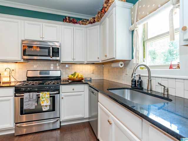 351 LAKE CHELSEA COURT, Chelsea, AL 35043