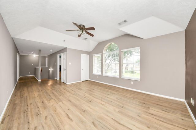 23814 Spring Dane Drive, Spring, TX 77373