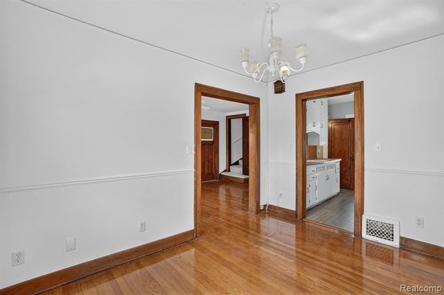 702 Leland Street, Flint, MI 48507