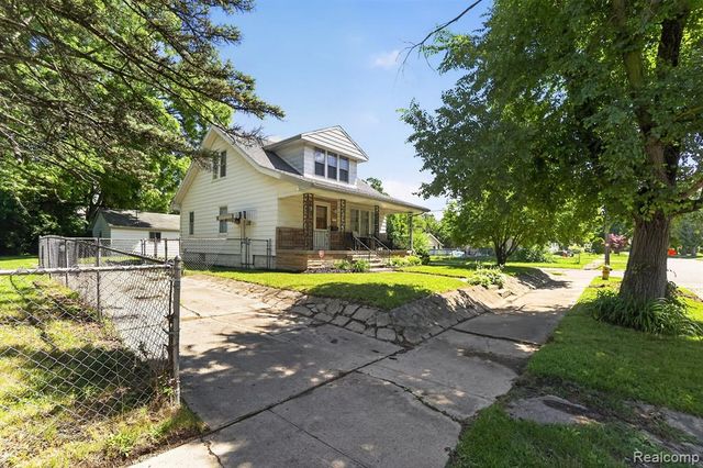 702 Leland Street, Flint, MI 48507