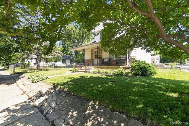 702 Leland Street, Flint, MI 48507