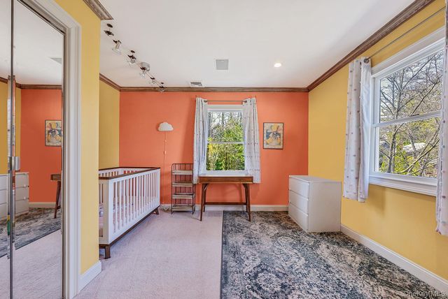 32 Crescent Drive, Huntington, NY 11743