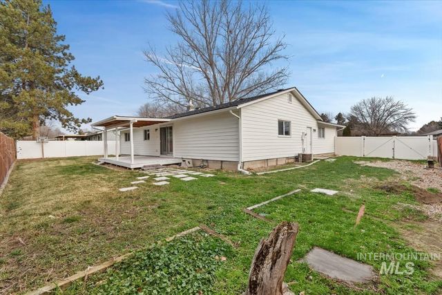 4549 S Cole Rd, Boise, ID 83709