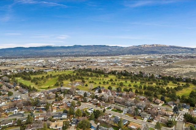 4549 S Cole Rd, Boise, ID 83709