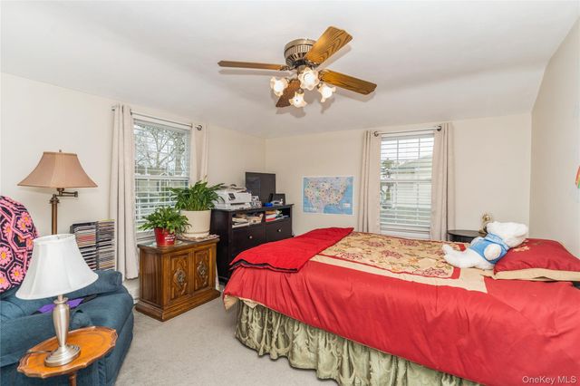 35 Roydon Drive N, North Merrick, NY 11566