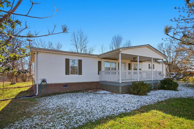 696 Wheat School Road, Salvisa, KY 40372