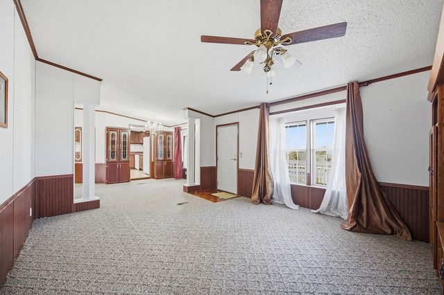 696 Wheat School Road, Salvisa, KY 40372