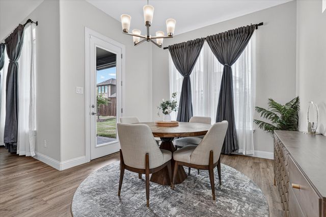 912 Brenda Drive, Mansfield, TX 76063