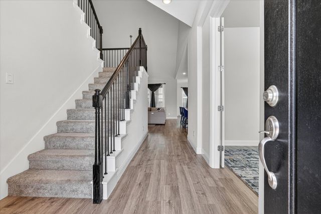 912 Brenda Drive, Mansfield, TX 76063
