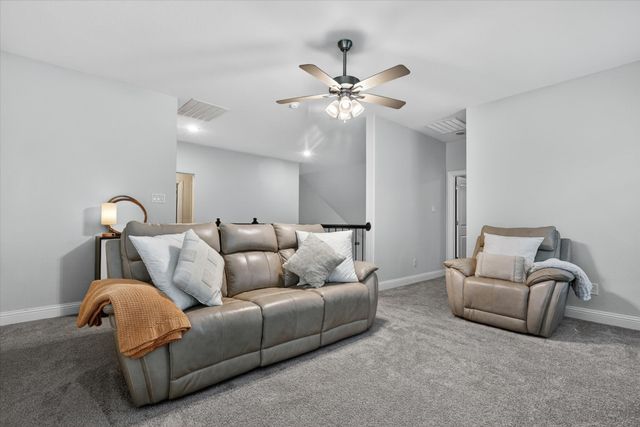 912 Brenda Drive, Mansfield, TX 76063