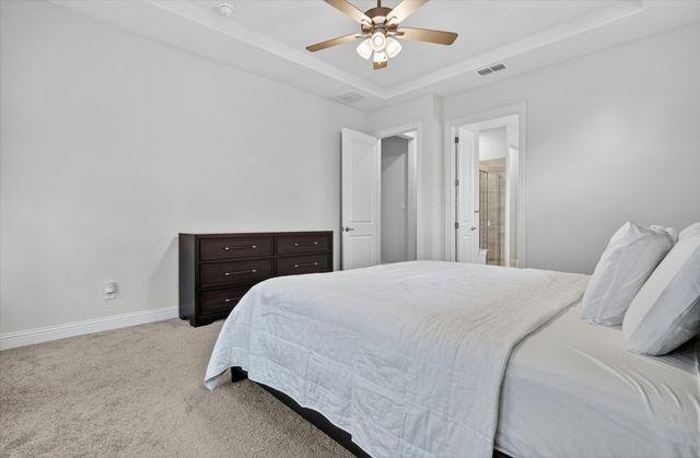 912 Brenda Drive, Mansfield, TX 76063