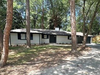 425 Hilderbrand Drive, Atlanta, GA 30328