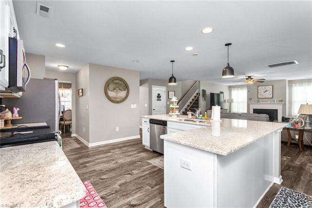 1906 Skylane Court, Graham, NC 27253