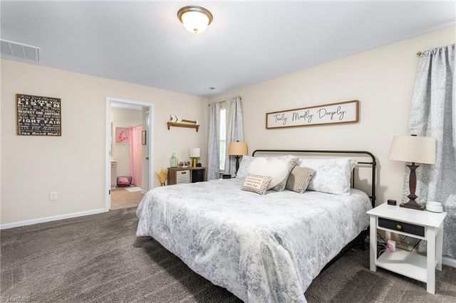 1906 Skylane Court, Graham, NC 27253