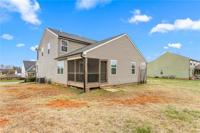 1906 Skylane Court, Graham, NC 27253