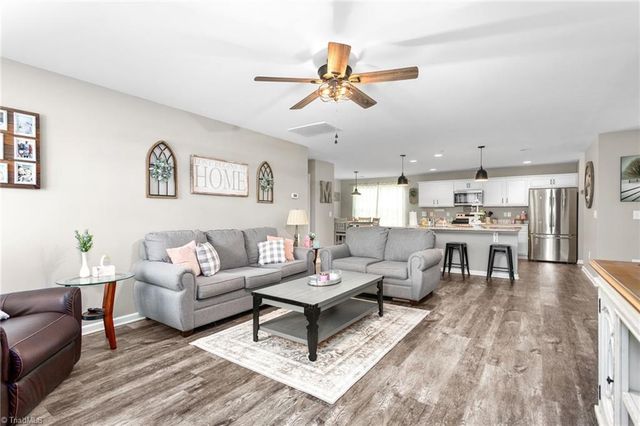 1906 Skylane Court, Graham, NC 27253