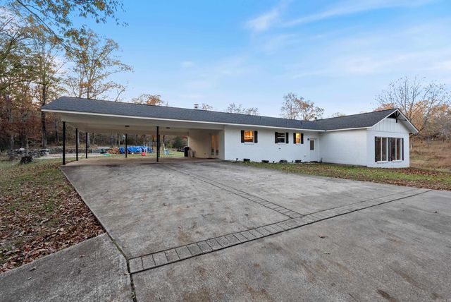 341 Douglas Lane, Clinton, AR 72031