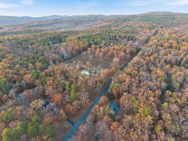 341 Douglas Lane, Clinton, AR 72031