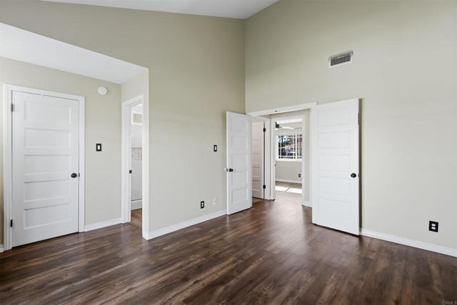 1693 Downing Street, Simi Valley, CA 93065