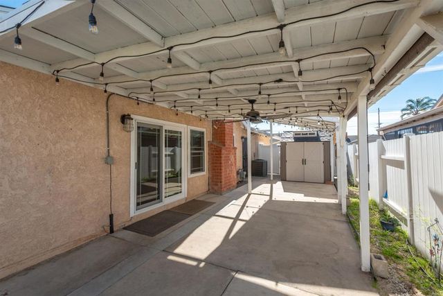 1693 Downing Street, Simi Valley, CA 93065