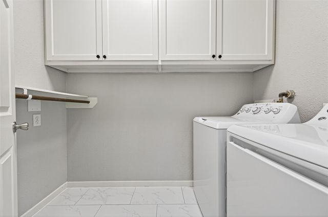 1128 E 24th Street, Houston, TX 77009