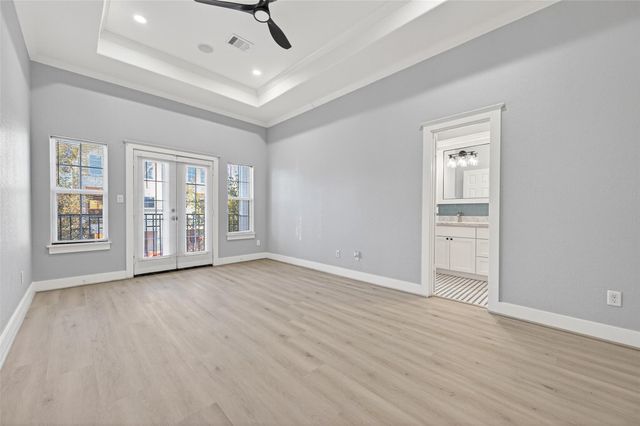 1128 E 24th Street, Houston, TX 77009