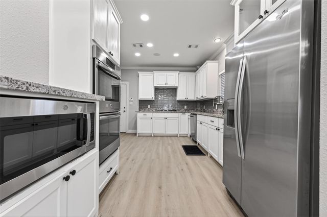 1128 E 24th Street, Houston, TX 77009